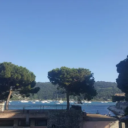 Elena Porto Venere