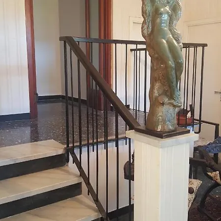 Villa Elena *