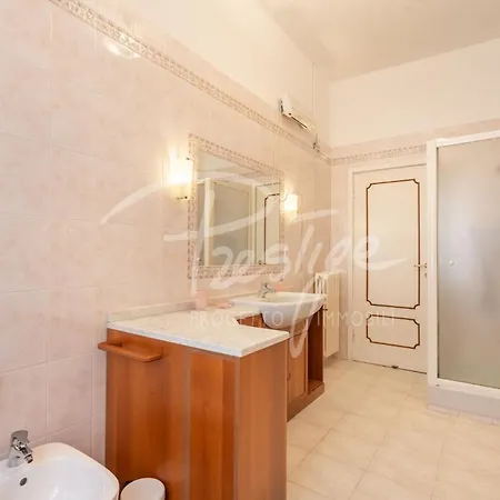 Villa Elena *